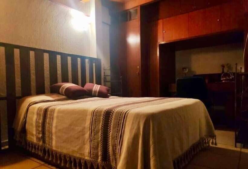 هتل Calle Berlin Boutique