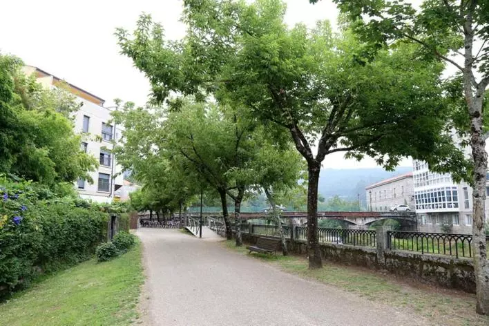 ペンション Alojamiento Caldas De Reis