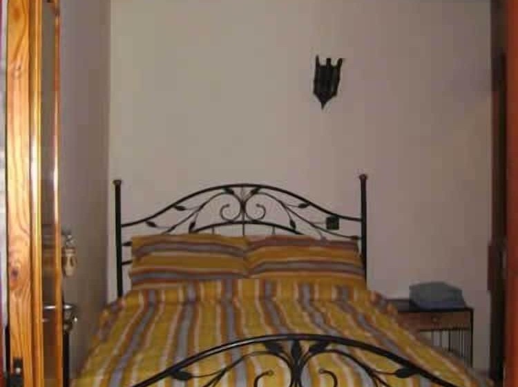 هتل Hôtel Riad Rahba