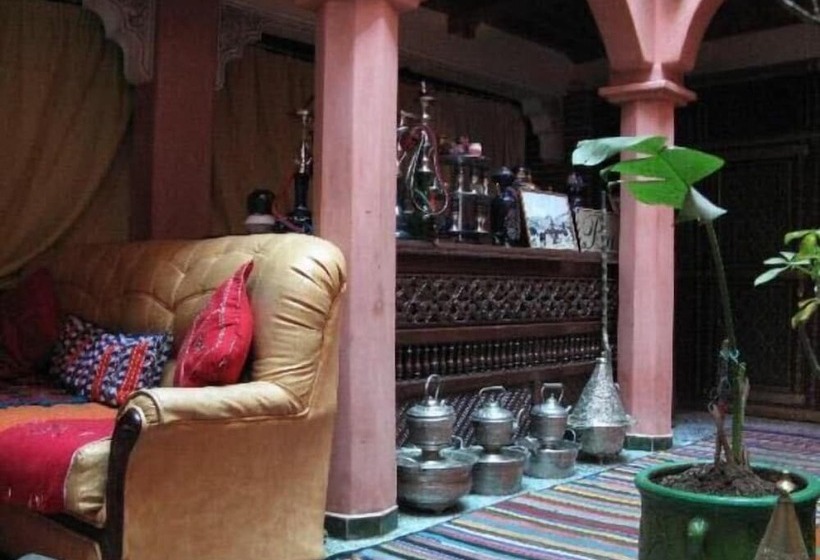 هتل Hôtel Riad Rahba