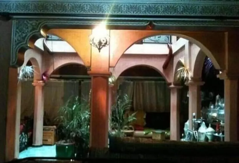 هتل Hôtel Riad Rahba