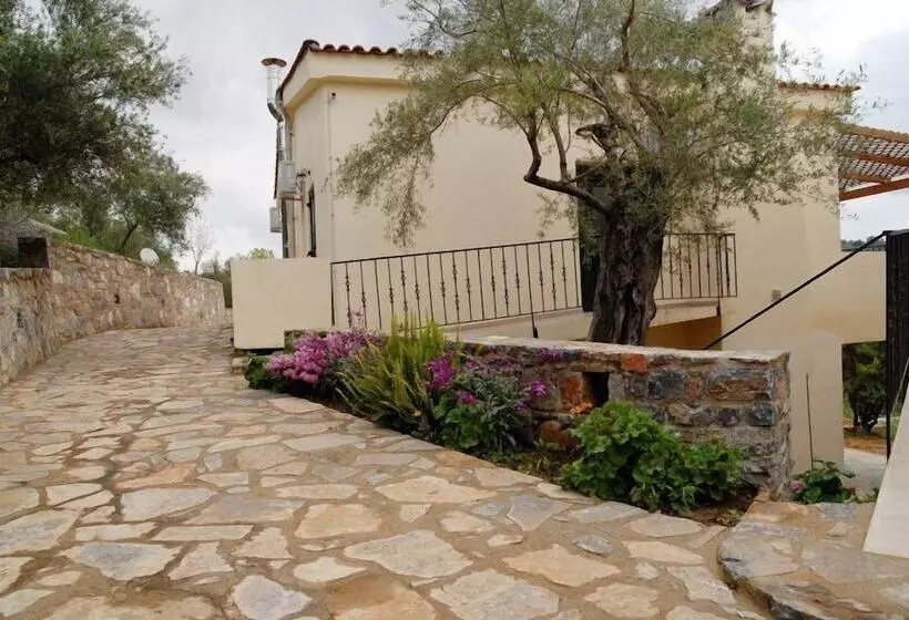 Aposperitis Traditional Guesthouse