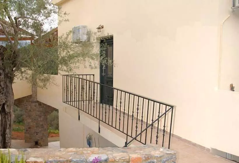 Aposperitis Traditional Guesthouse