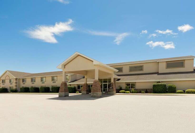 فندق Americinn By Wyndham Republic