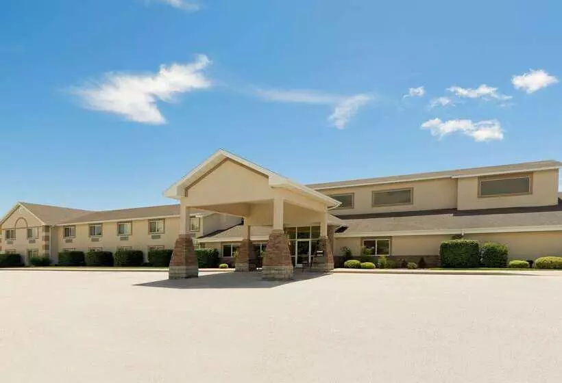 酒店 Americinn By Wyndham Republic