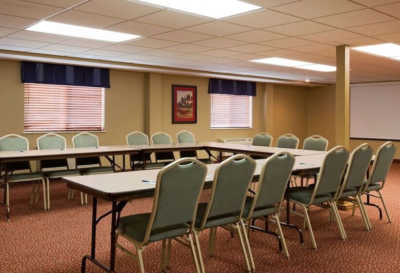 فندق Americinn By Wyndham Republic