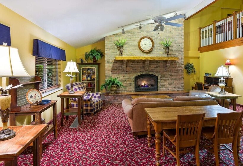 فندق Americinn By Wyndham Republic