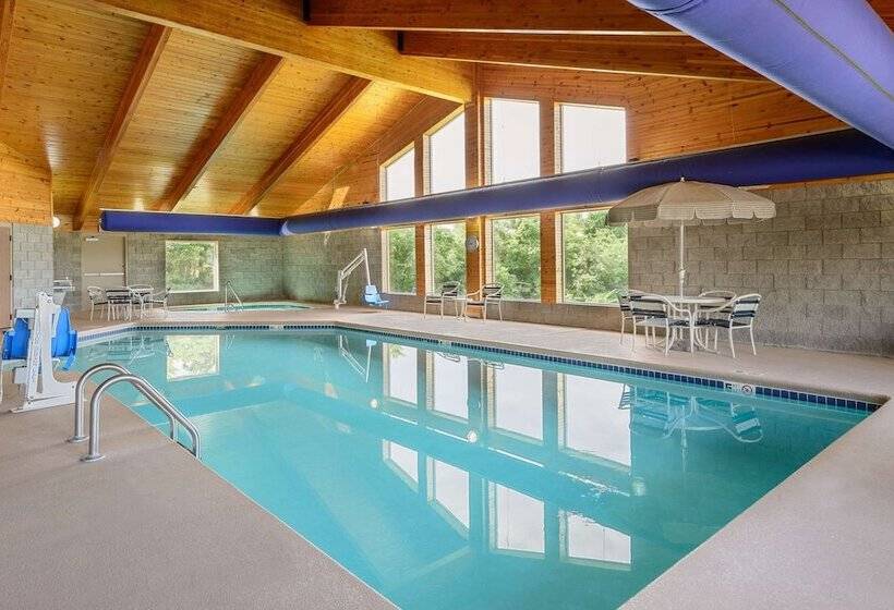 فندق Americinn By Wyndham Republic