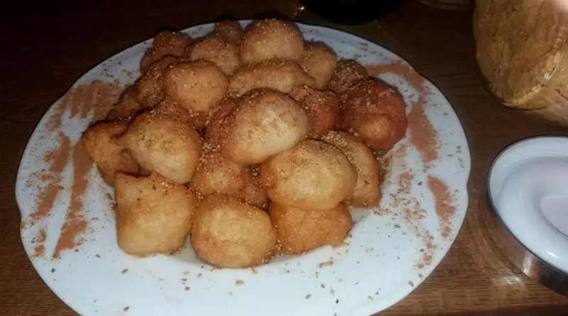 Hotelli Avra