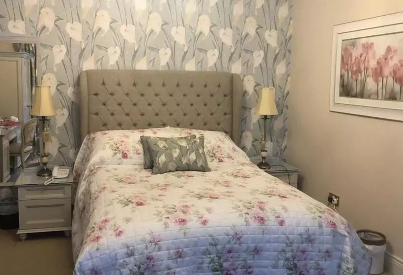 Отель Caldhame Lodge