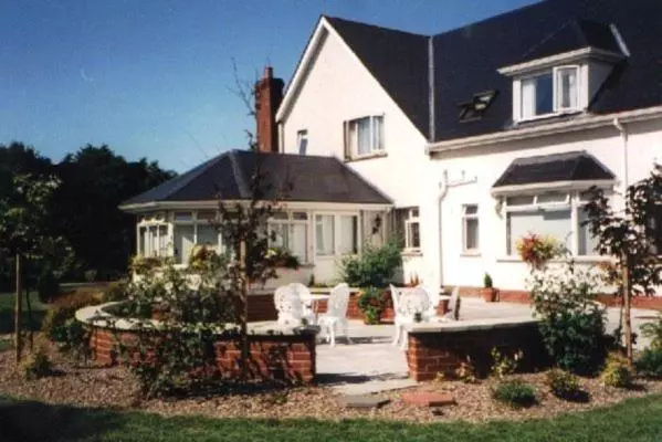 Отель Caldhame Lodge