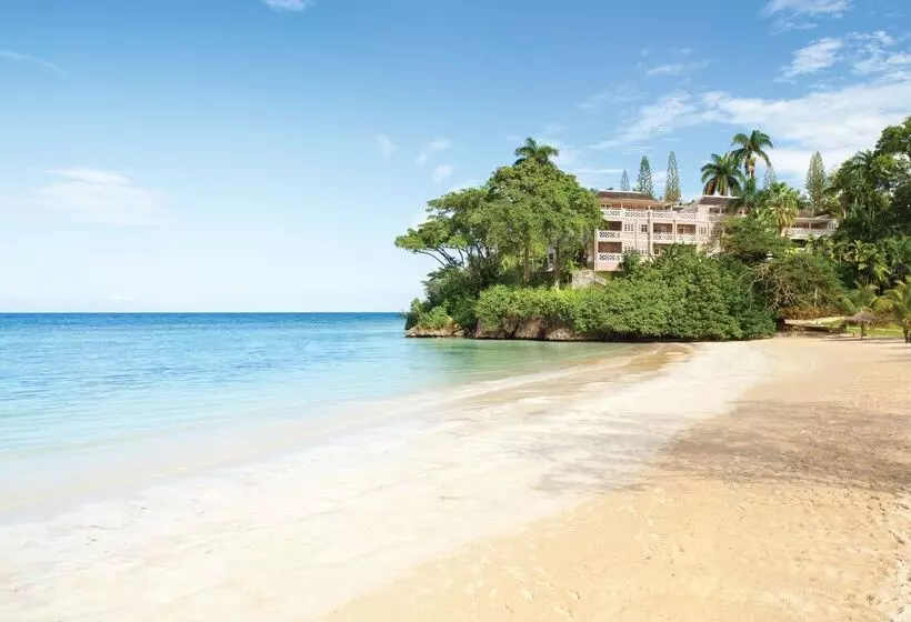 ホテル Couples Sans Souci