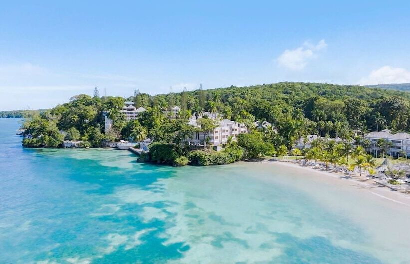 هتل Couples Sans Souci