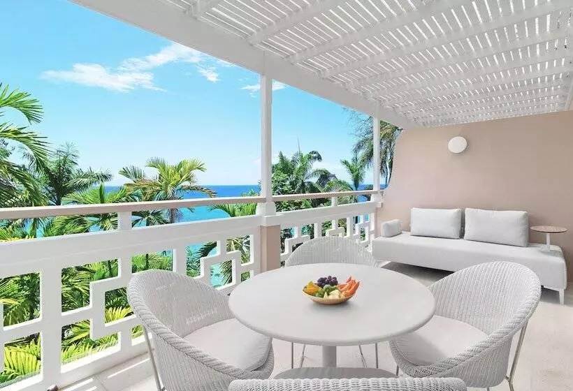 ホテル Couples Sans Souci