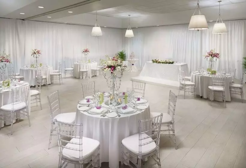 ホテル Couples Sans Souci