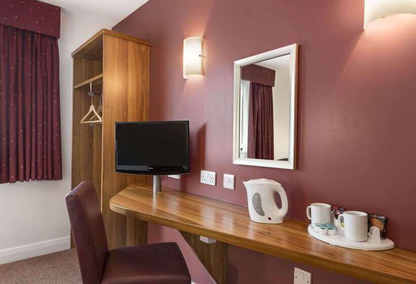 בית מלון כפרי Days Inn Corley Nec   M6