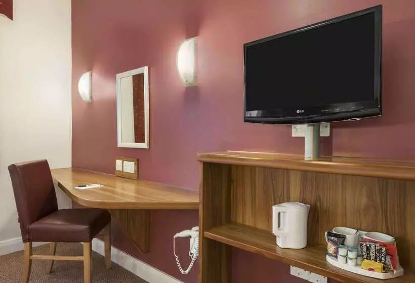 호텔 Days Inn Corley Nec   M6