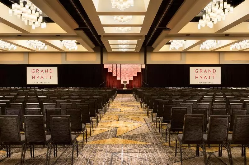 בית מלון כפרי Grand Hyatt San Antonio River Walk