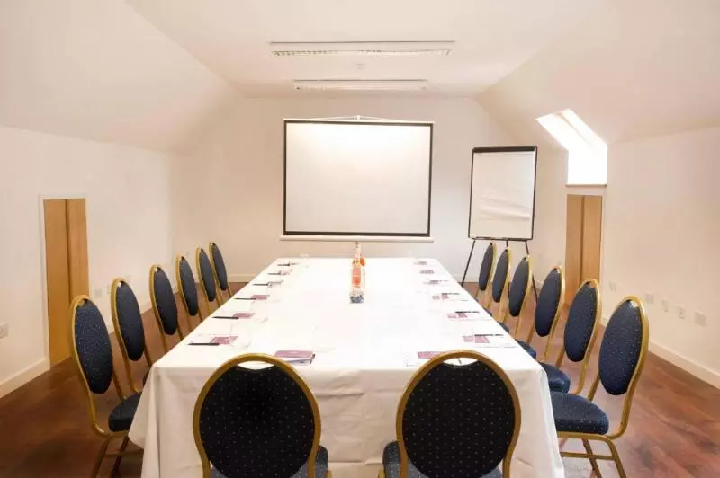 호텔 Great Hallingbury Manor & Lodges