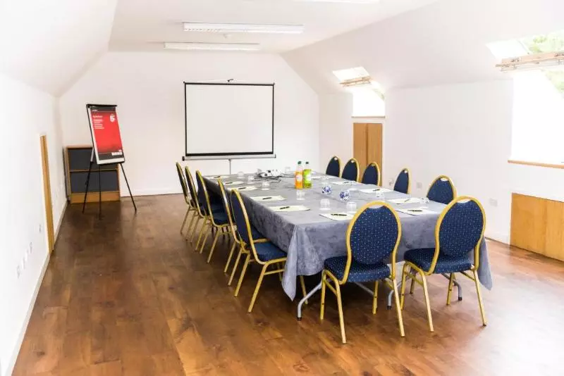 호텔 Great Hallingbury Manor & Lodges