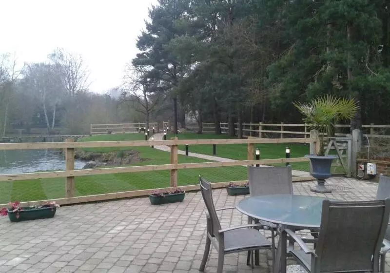 호텔 Great Hallingbury Manor & Lodges