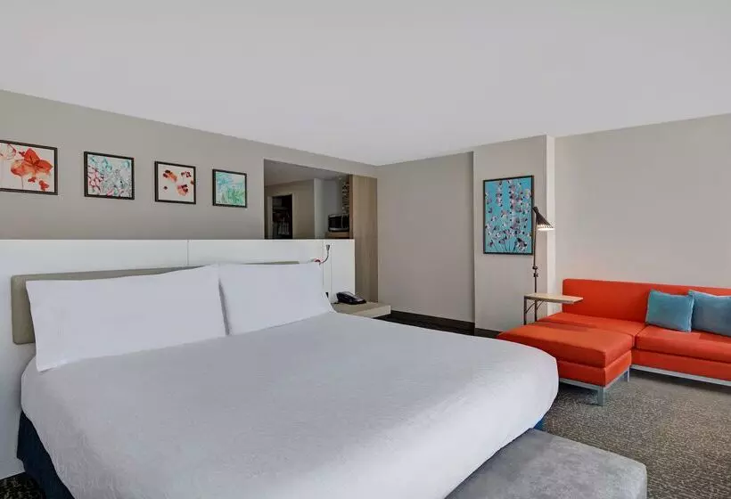 هتل Hilton Garden Inn Jacksonville Jtb/deerwood Park