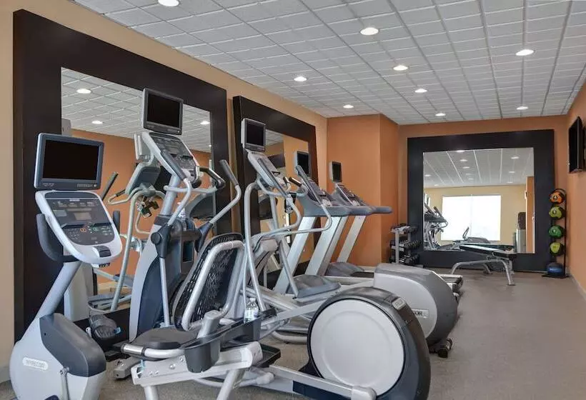 هتل Hilton Garden Inn Jacksonville Jtb/deerwood Park