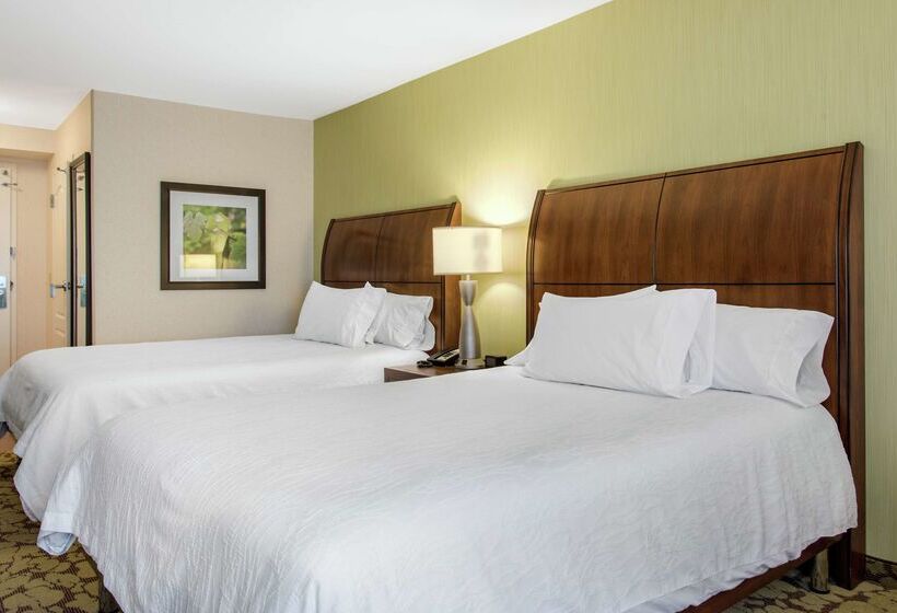 فندق Hilton Garden Inn Portland Airport