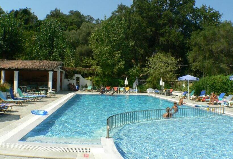 בית מלון כפרי Ipsos Beach