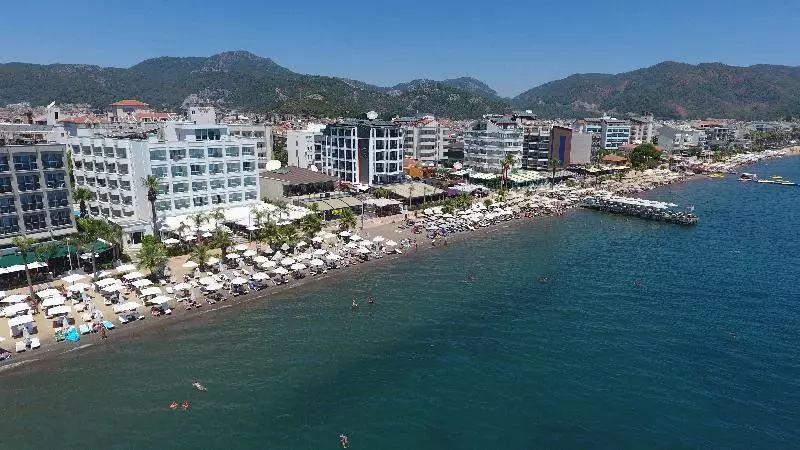 هتل Marmaris Beach