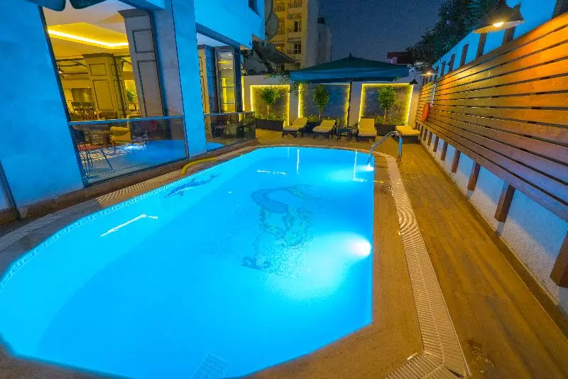 هتل Marmaris Beach