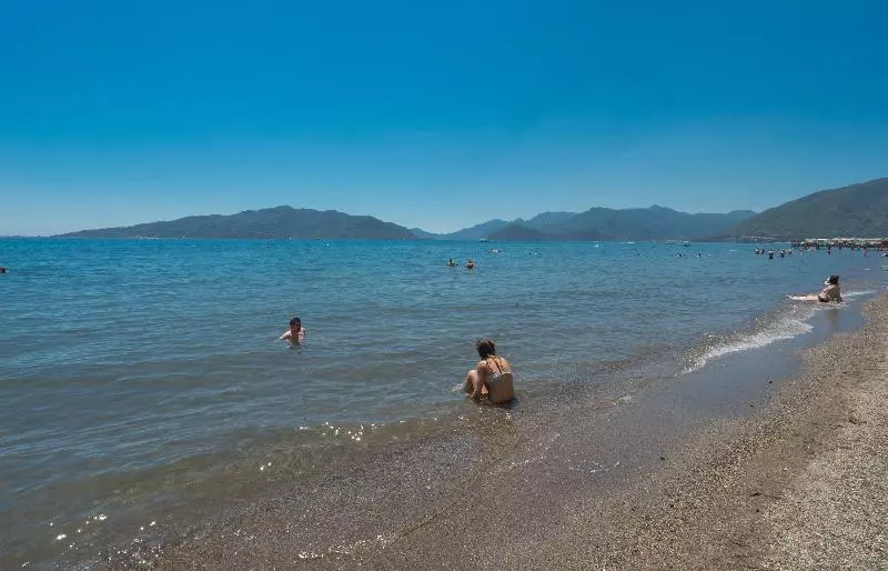 هتل Marmaris Beach