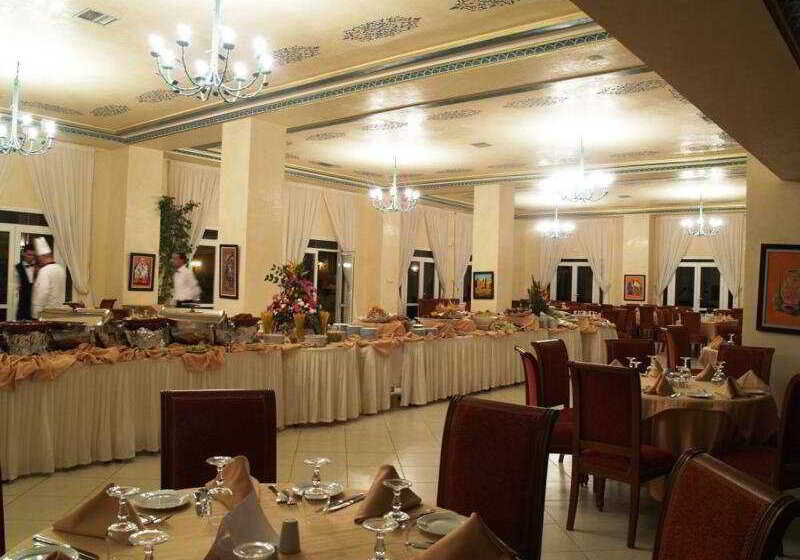 Отель Mogador Express Gueliz