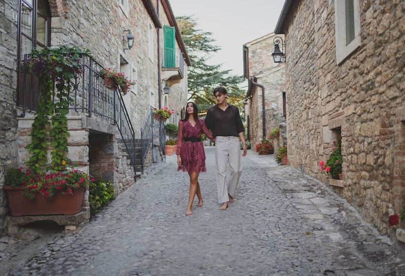 Сельский отель Laticastelli Country Relais