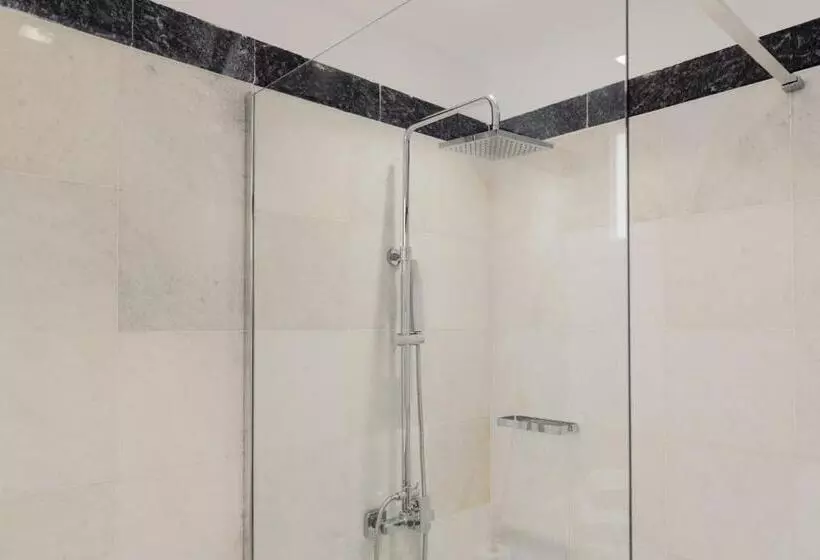 Hotelli Saint George