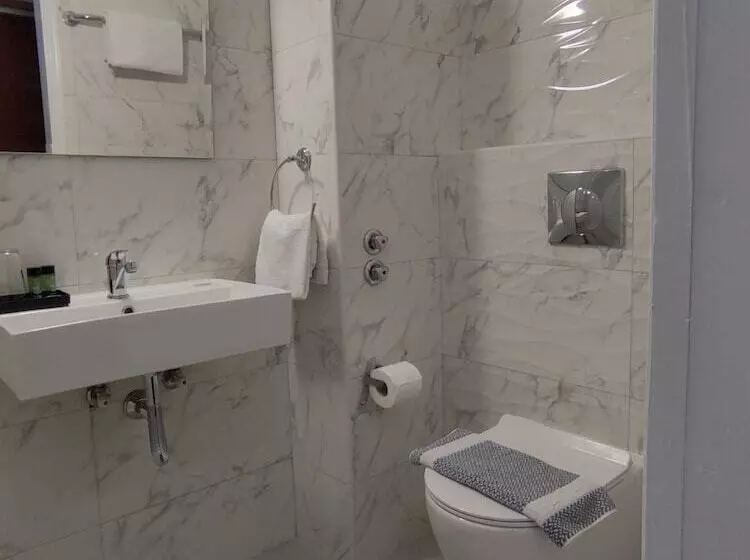 בית מלון כפרי Tina