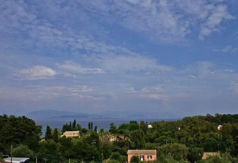 בית מלון כפרי Tina