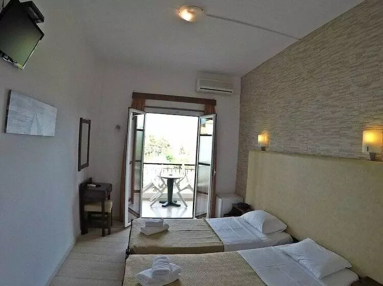 בית מלון כפרי Tina