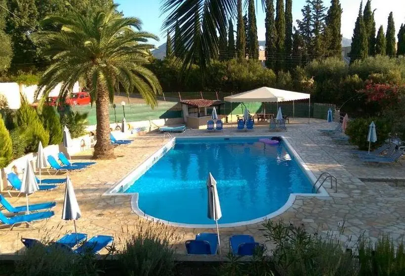 Hotelli Tina