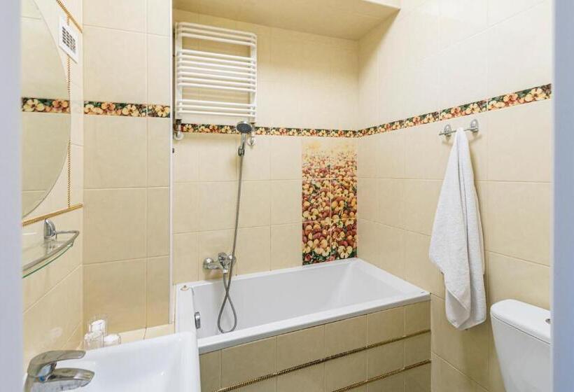 בית מלון כפרי Willa Albatros Happy Hours