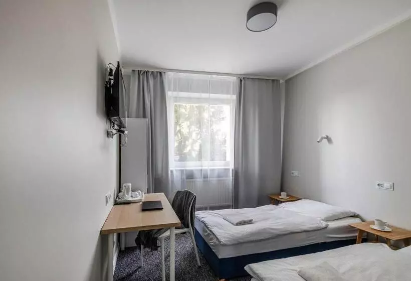 Отель Willa Albatros Happy Hours