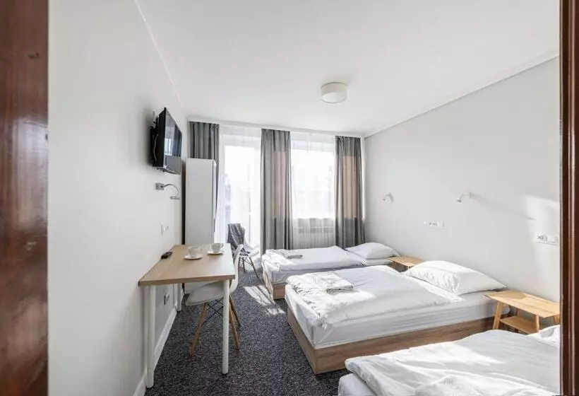 Отель Willa Albatros Happy Hours