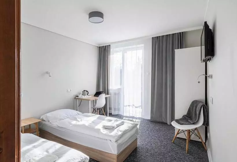 Отель Willa Albatros Happy Hours