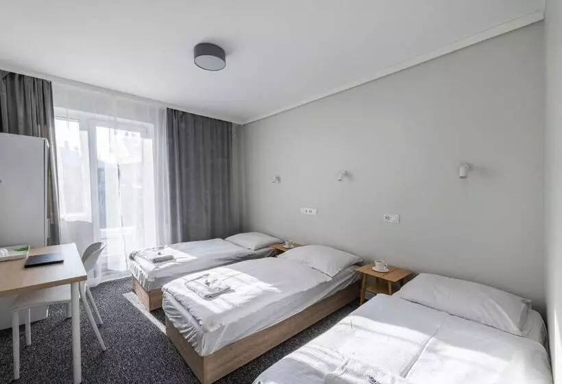 Отель Willa Albatros Happy Hours