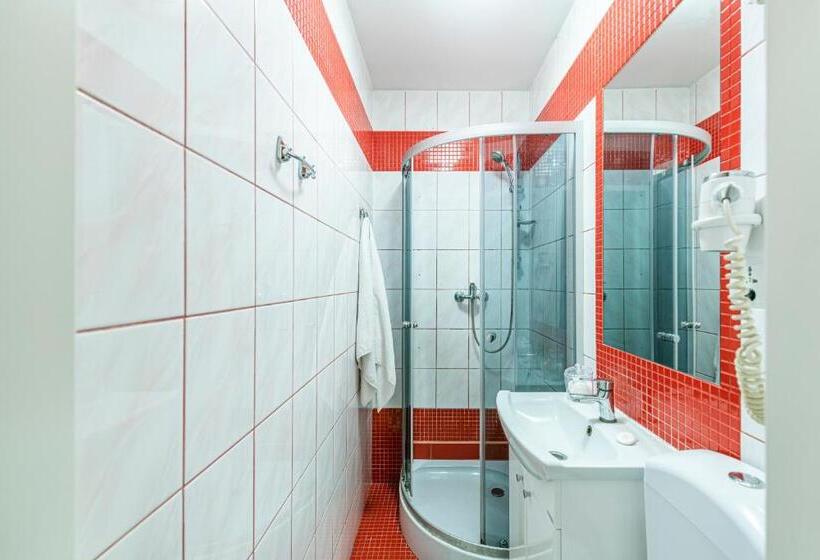 בית מלון כפרי Willa Albatros Happy Hours