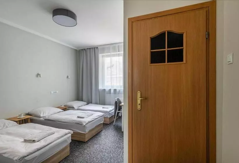 Отель Willa Albatros Happy Hours