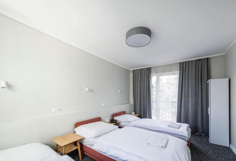 בית מלון כפרי Willa Albatros Happy Hours