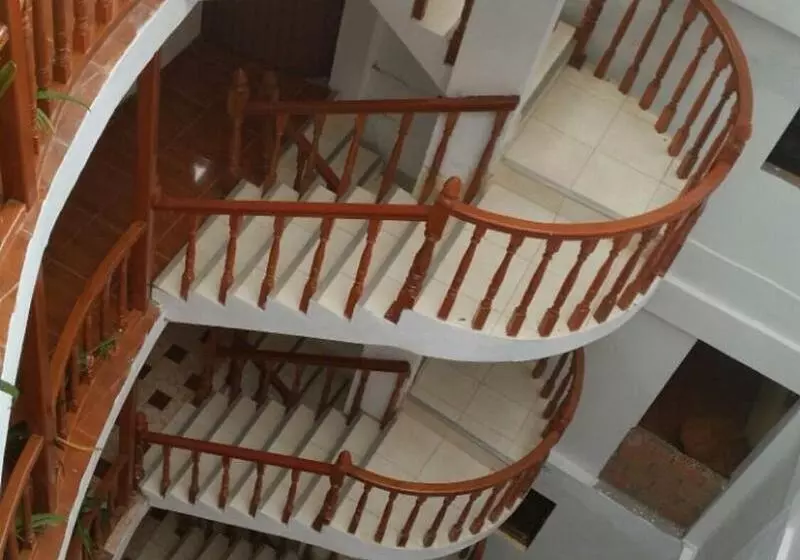 酒店 Wiracocha Inn