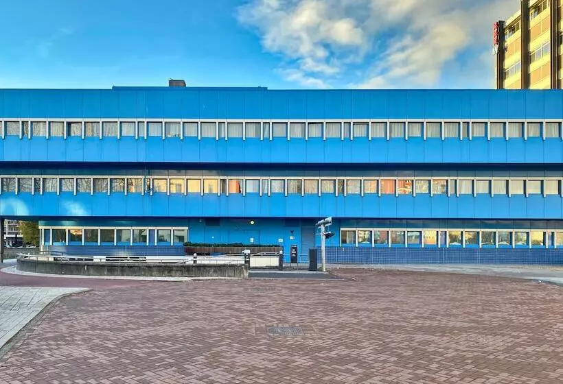 Xo Hotels Blue Square