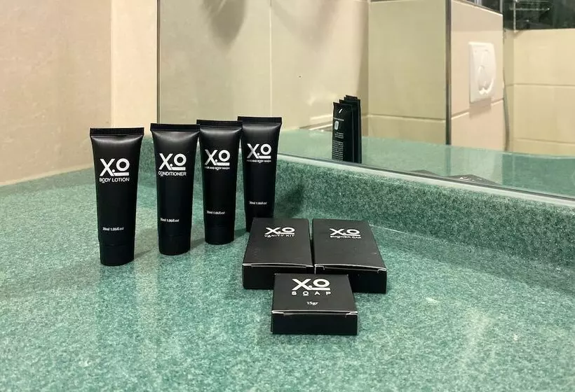 Xo Hotels Blue Square